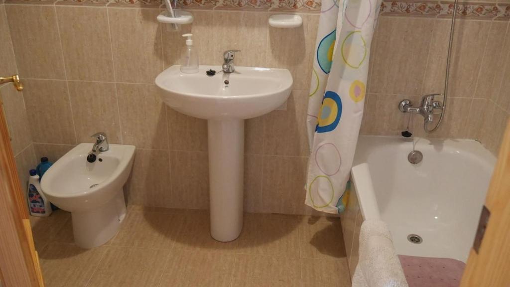 Playa Paraiso - Penthouse Apartment - Secure Free Parking And Wifi カルタヘナ エクステリア 写真